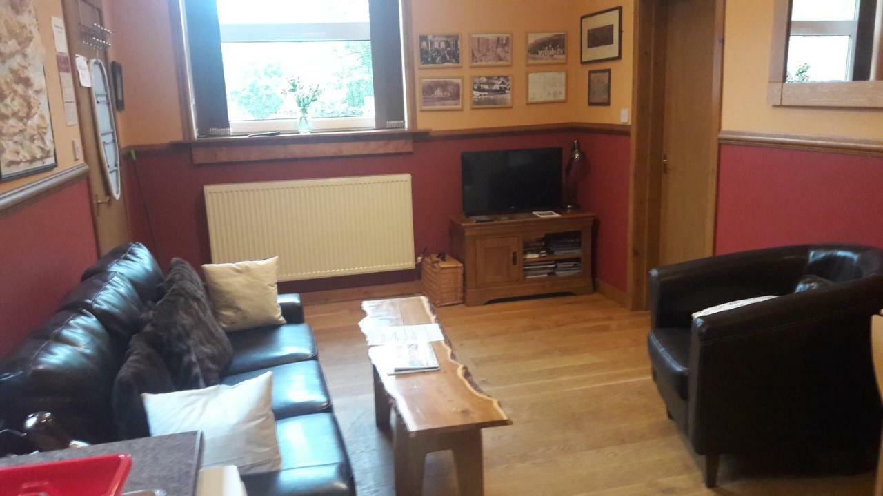 Leven And Linnhe Apartments, West Highland Way Holidays キンロックリーバン エクステリア 写真