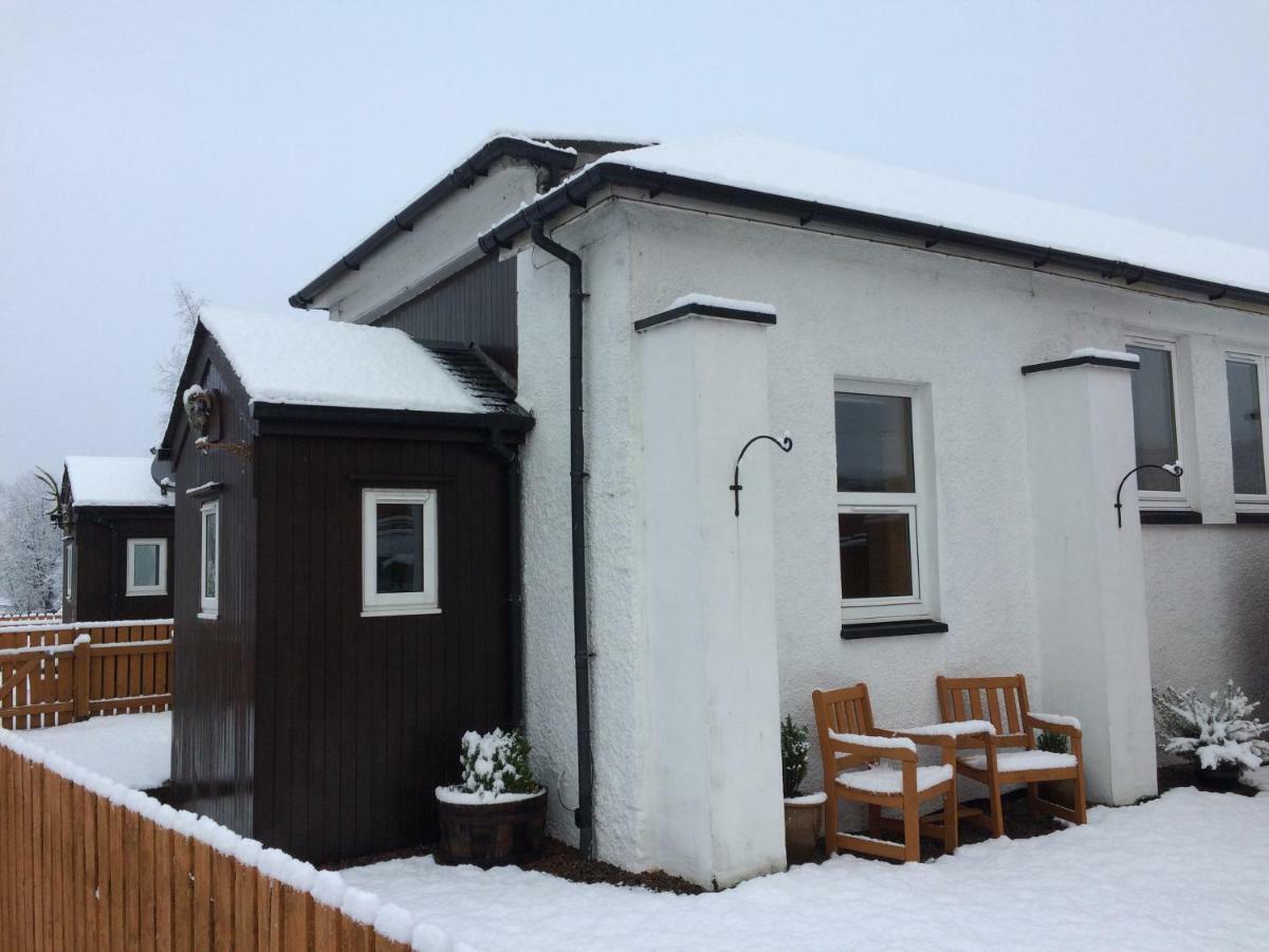 Leven And Linnhe Apartments, West Highland Way Holidays キンロックリーバン エクステリア 写真
