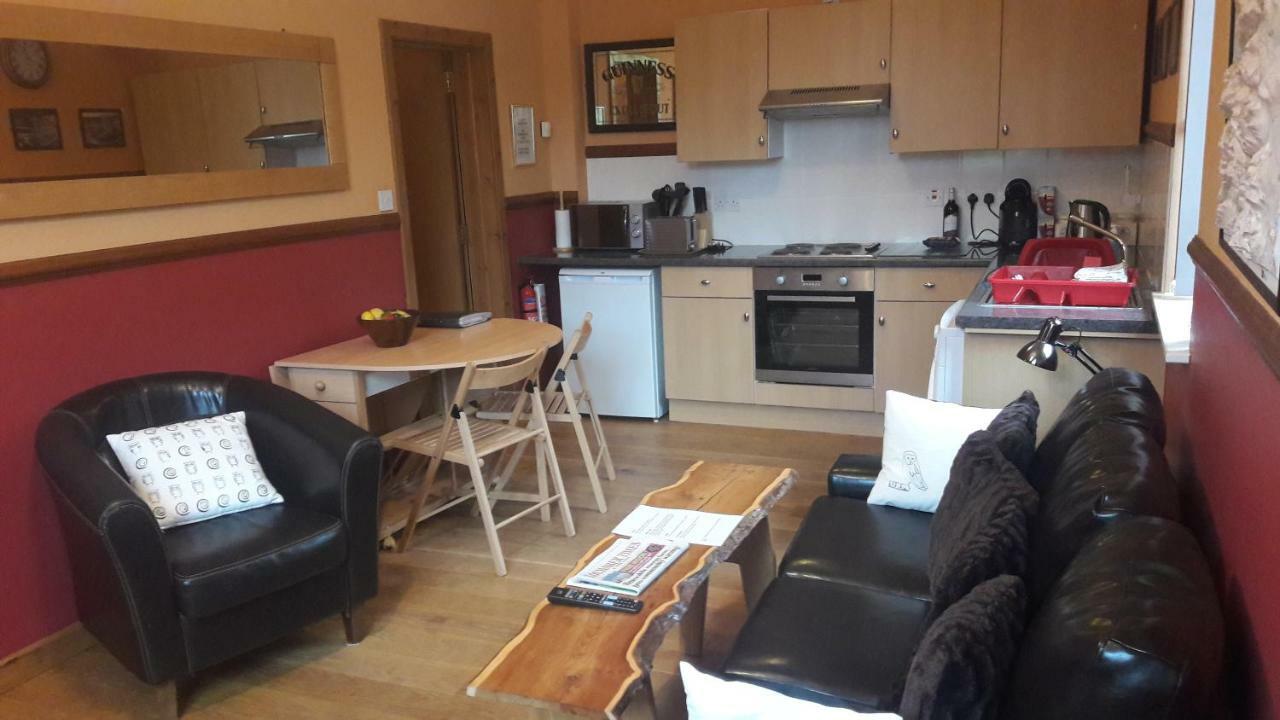 Leven And Linnhe Apartments, West Highland Way Holidays キンロックリーバン エクステリア 写真